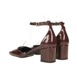 Tata Italia Décolleté in vernice a punta quadrata. Made in Italy. Tacco alto 5.5cm Outlet