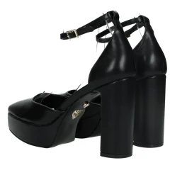 Tata Italia Décolleté in vernice con cinturino. Tacco alto 10cm Outlet
