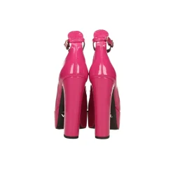 Tata Italia Décolleté platform in vernice. Made in Italy. Tacco alto 13.5cm Hot