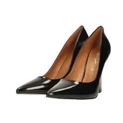Tata Italia Eleganti décolleté a punta in vernice. Tacco alto 11cm Nero