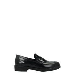 Tata Italia Mocassini con linguetta. Tacco alto 3cm Nero Discount