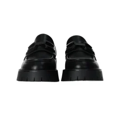 Tata Italia Mocassini con morsetto. Tacco alto 4cm Nero Discount