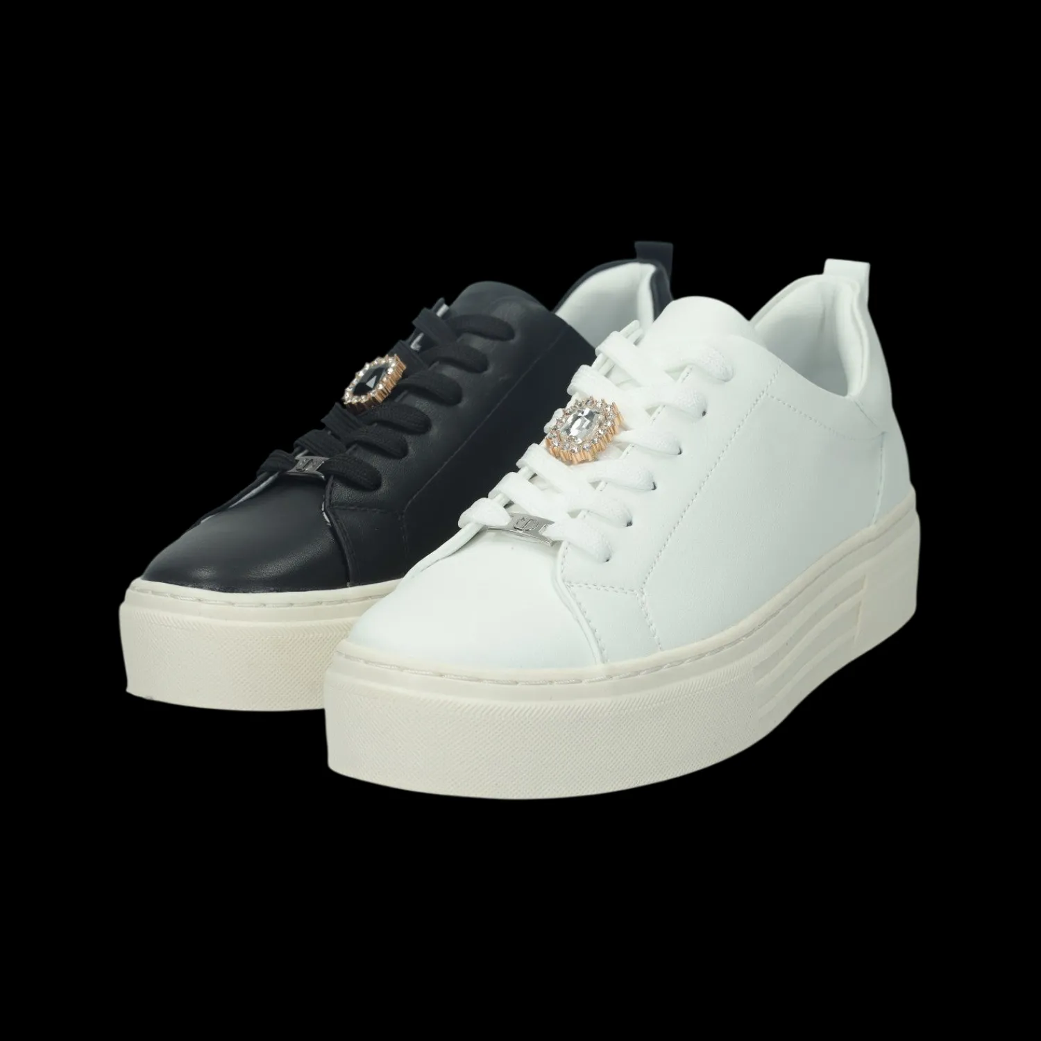 Tata Italia Sneakers con dettaglio in gioiello.Tacco alto 4 cm New