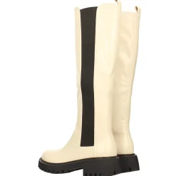 Tata Italia Stivali con suola carrarmato. Tacco alto 4.5cm Online